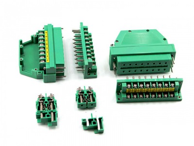 PCB的插接件連接方式